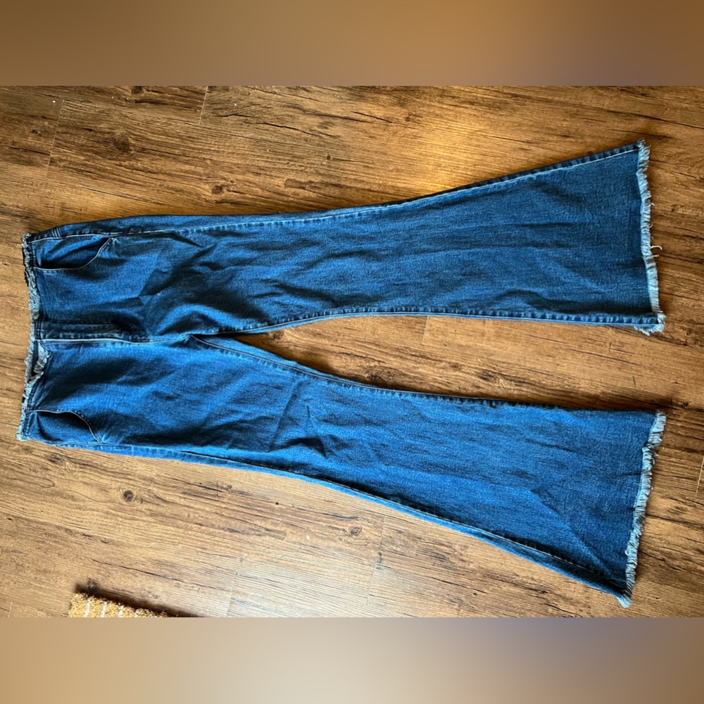 high waisted 70s-style flare jeans from boutique
